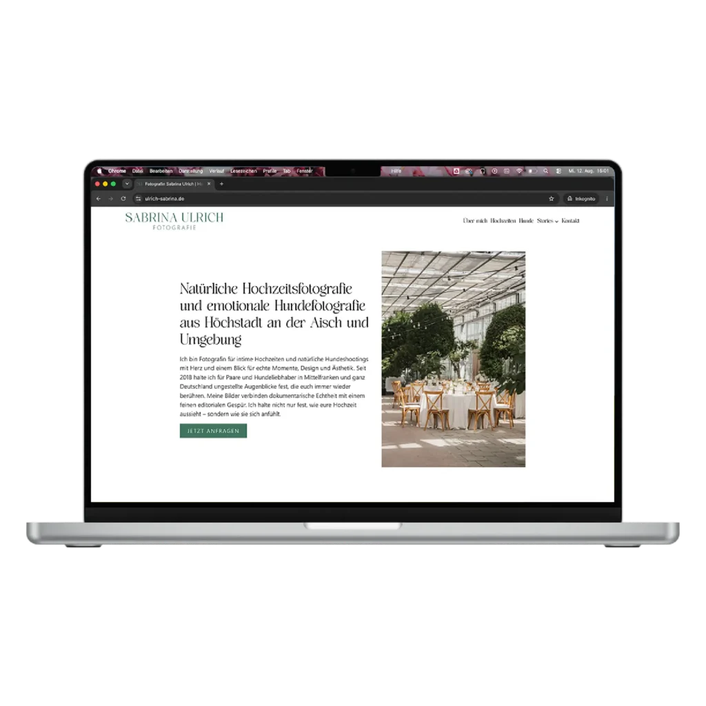 Startseite der neuen Fotografinnen-Website von Sabrina Ulrich mit Hero-Bild und Portfolio-Ausschnitt
